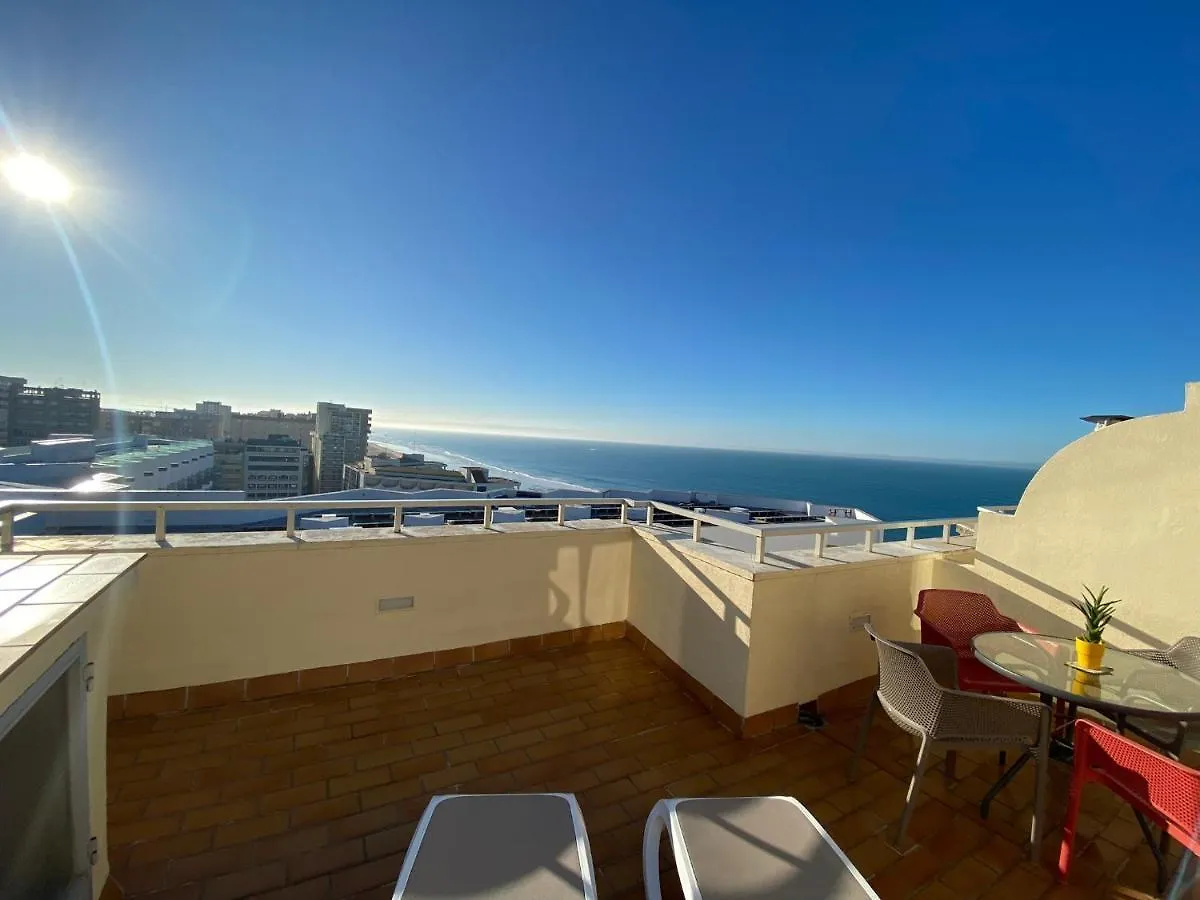 Atico Apartamento Loft Playa Victoria Cadiz location